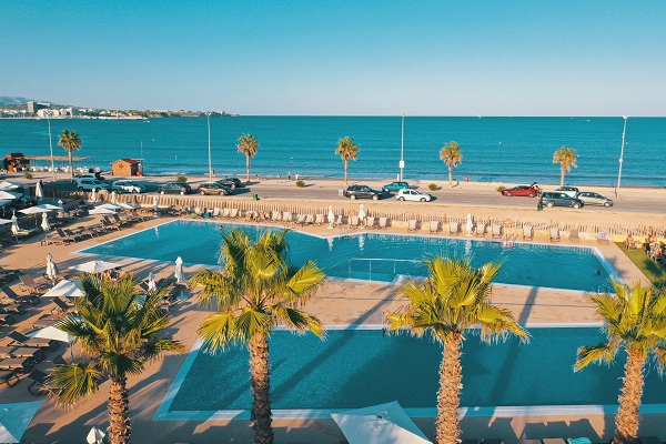 /campings/espana/catalunya-cataluna/tarragona/delta-del-ebro/Ampolla Playa/ampollaplaya2.JPG